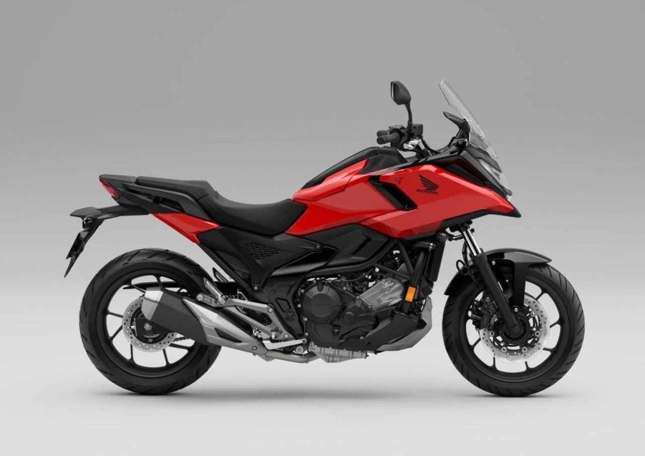 Honda NC 750 X · 2027 · Sıfır · 3 Renk Seçeneği